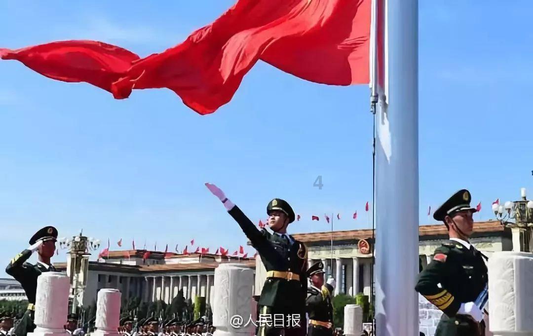李光洁二胎满月宴曝光！娇妻住16.8w月子中心，生俩娃身材仍纤细